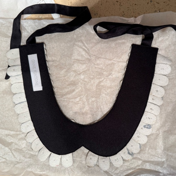 Anne Fontaine Elegant Black and Gray Leather Collar Necklace - Picture 6 of 7